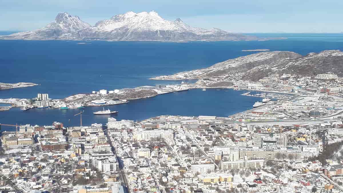 Bodø, med Landegode i bakgrunnen