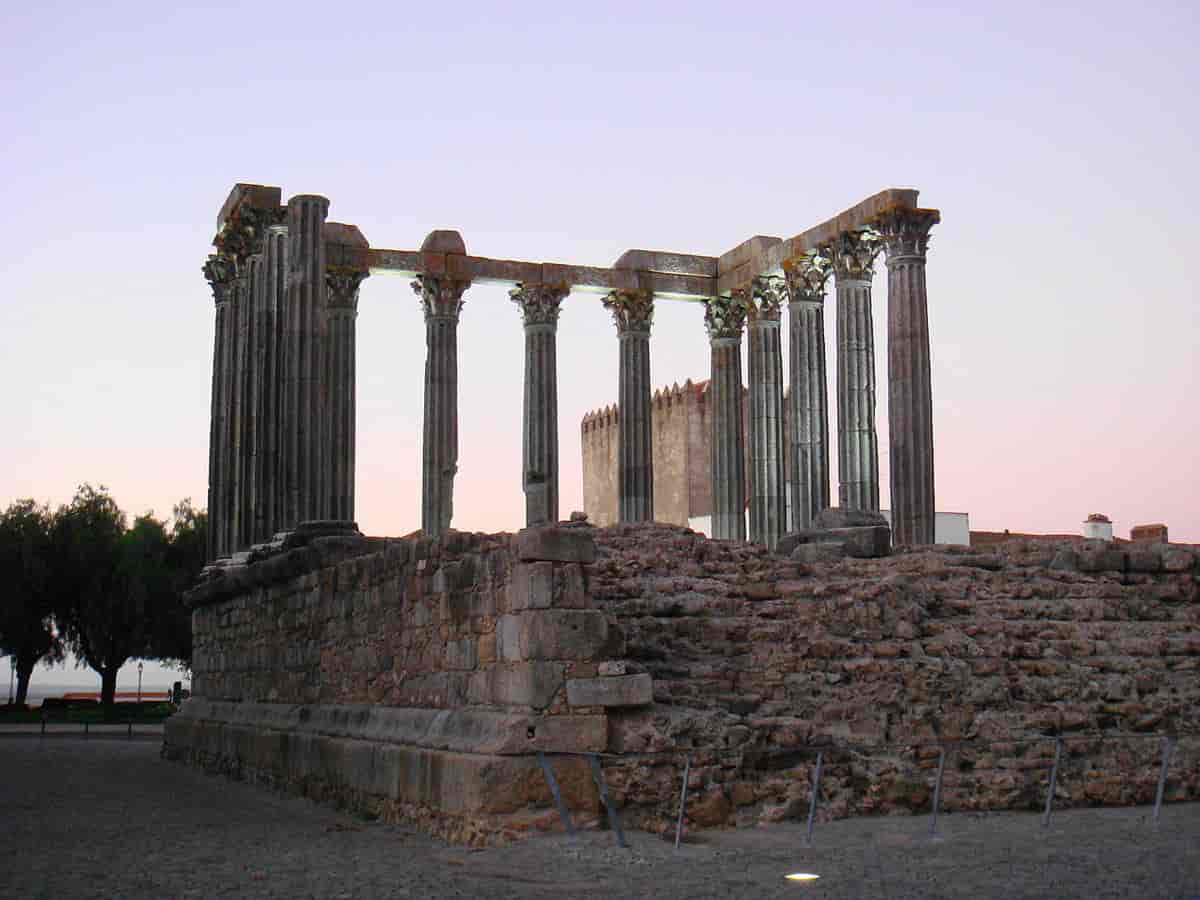 Romersk tempel i Evora