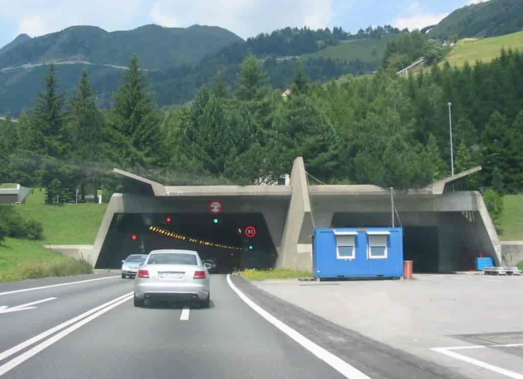 Tunnelen