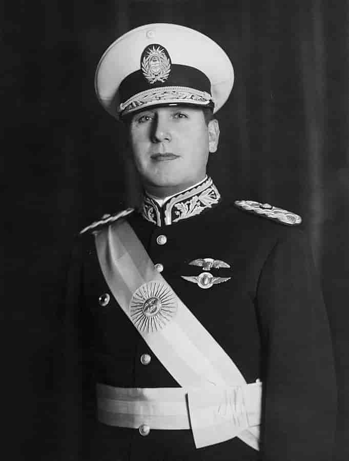 Juan Perón, 1940