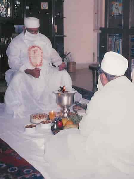Zoroastrisk, parsisk jashan-seremoni.