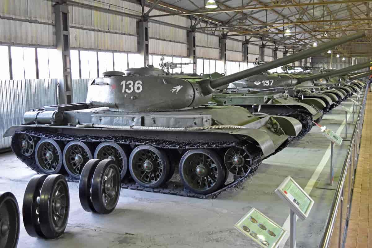 Stridsvogn (T-44)