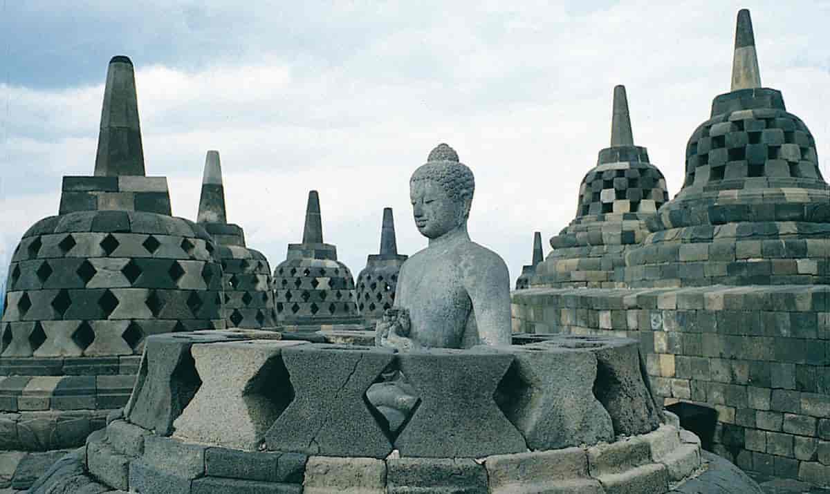 Borobudur (en av figurene)