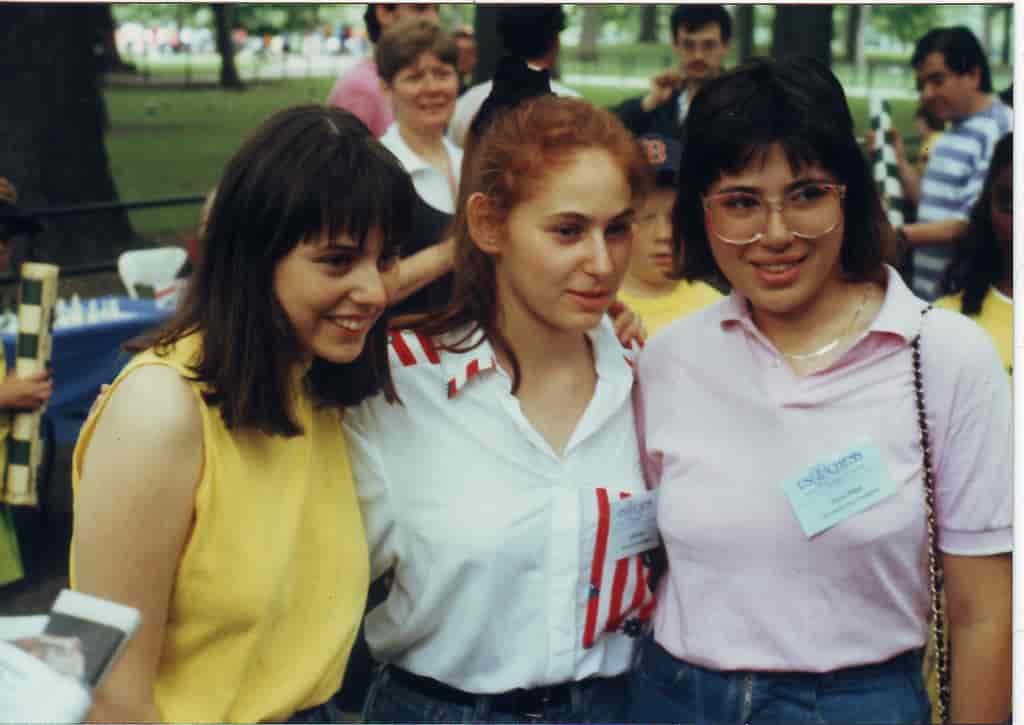 Polgár-søstrene, 1988
