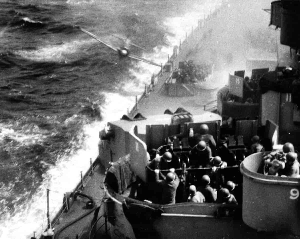 Kamikaze USS Missouri