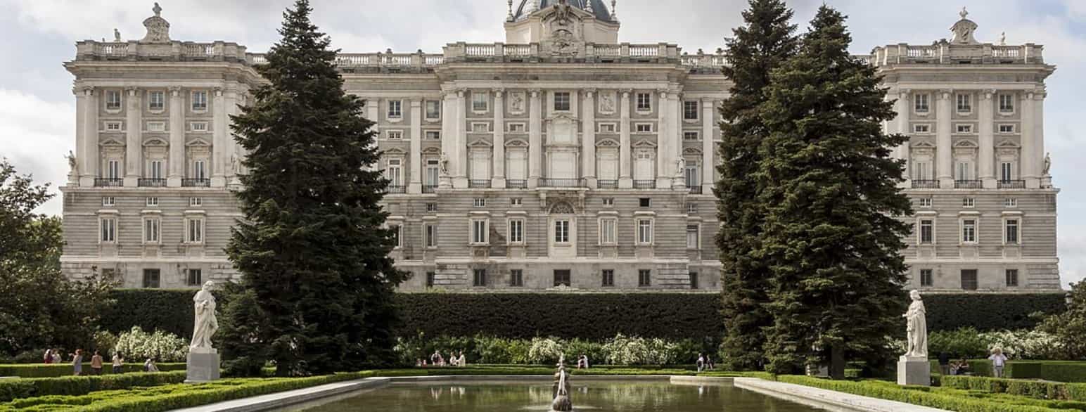 Det kongelige palass i Madrid