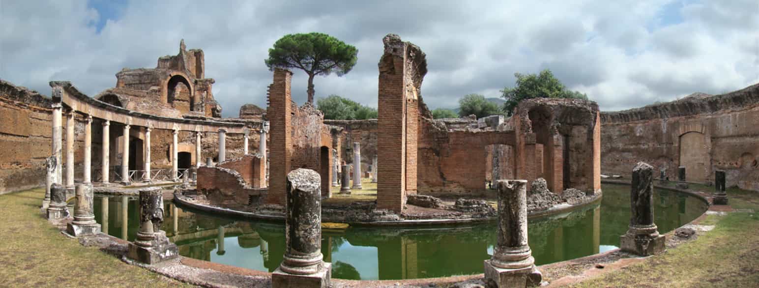 Hadrians villa, det maritime teateret