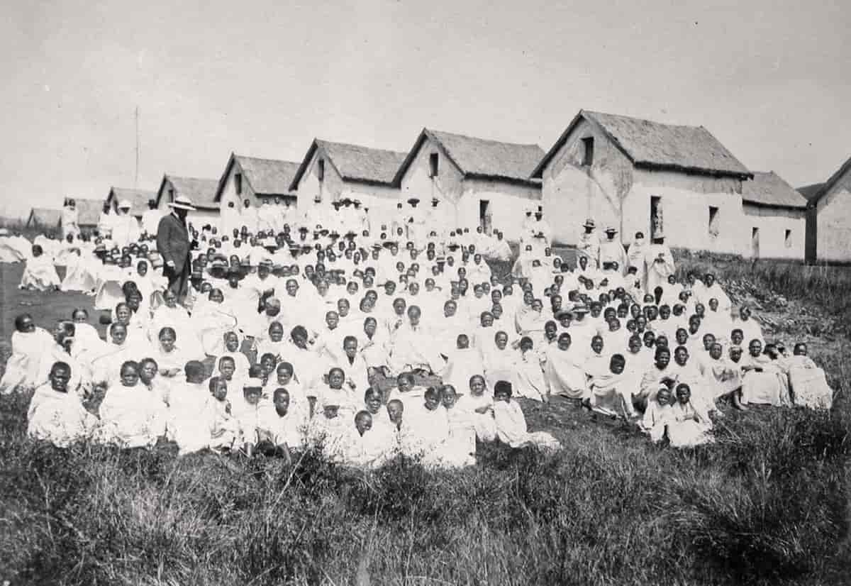 Ambohipiantrana, Antsirabe, Madagaskar, ca.1900