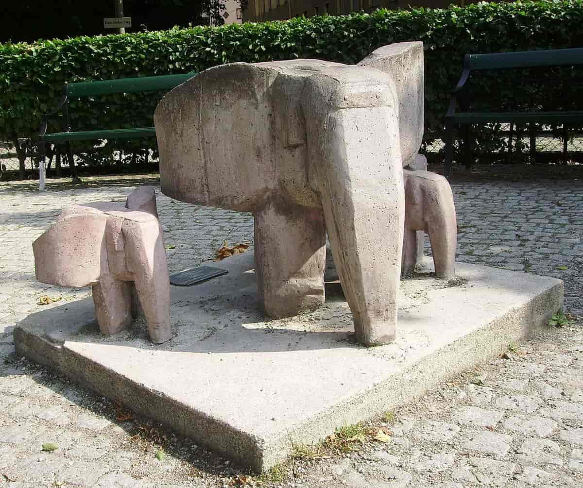 Skulptur av Torsten Renqvist