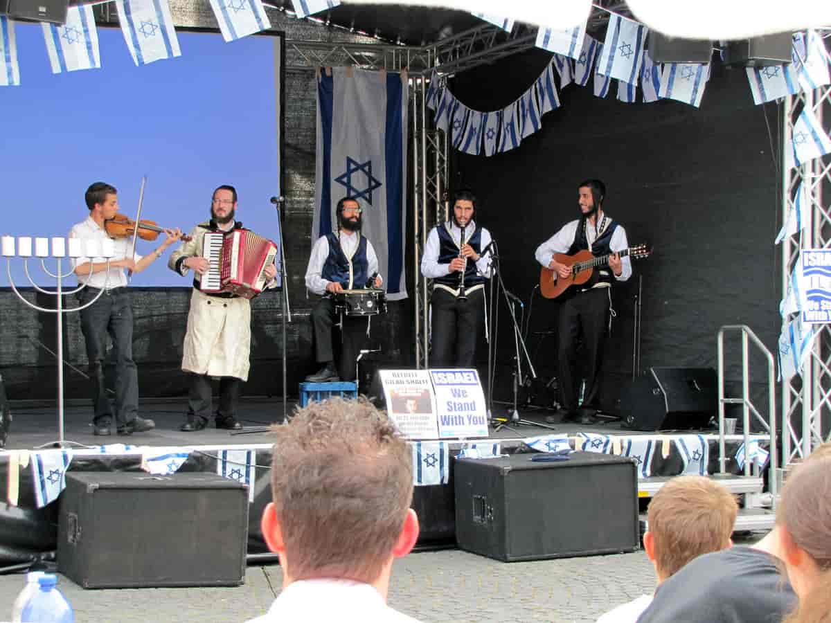 Jerusalem Klezmer band på konsert på Rossmarkt i Frankfurt am Main, 2011.
